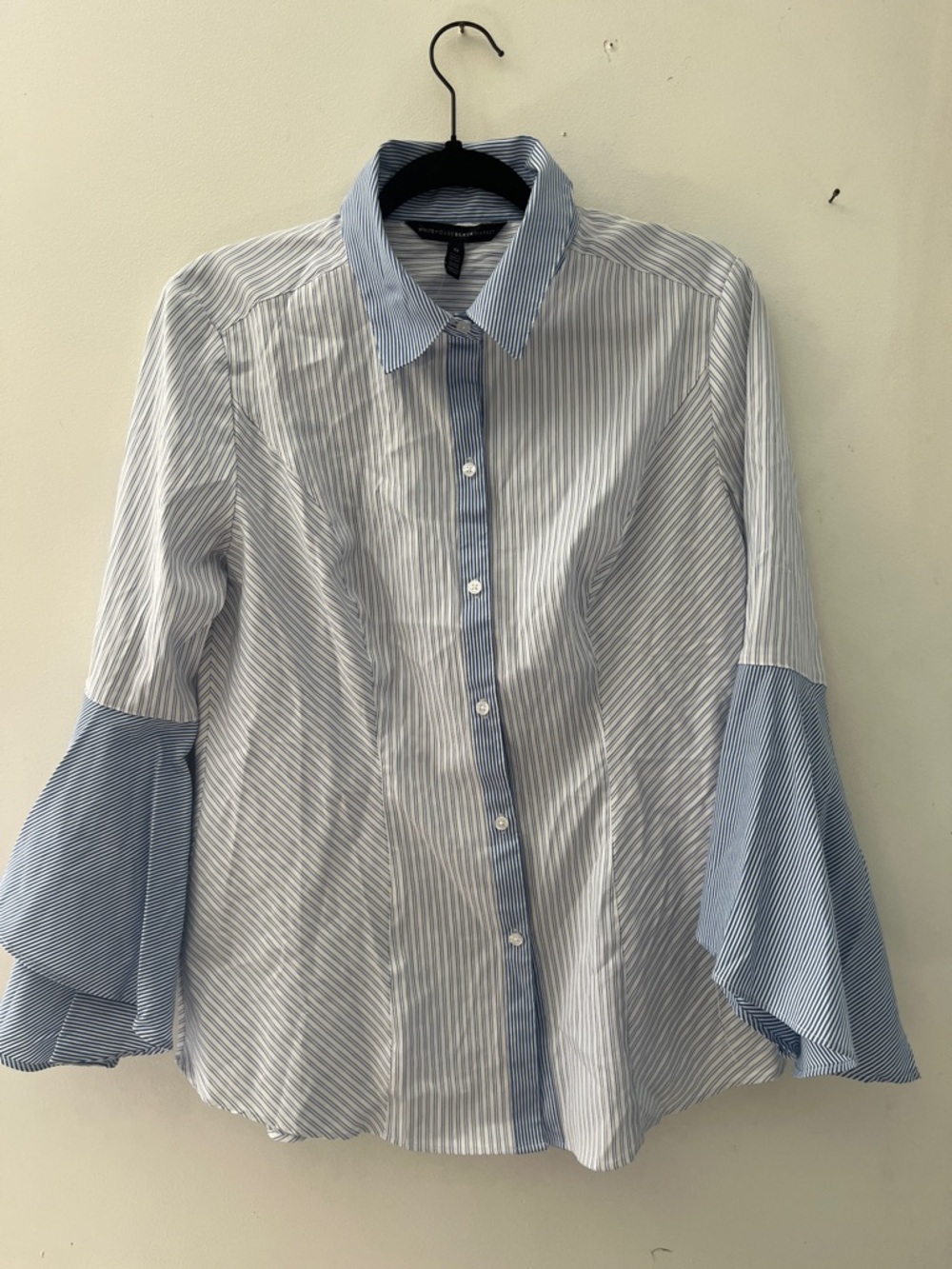 NWT White House black market Sophia YD Striped Blue and White Flared Sleeves